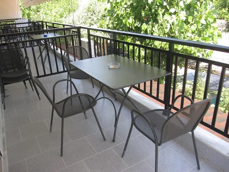 Campsite Camping Tsitreli Kalamitsi